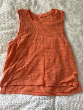 Lululemon Breathable Sleeveless Tank Top - Orange